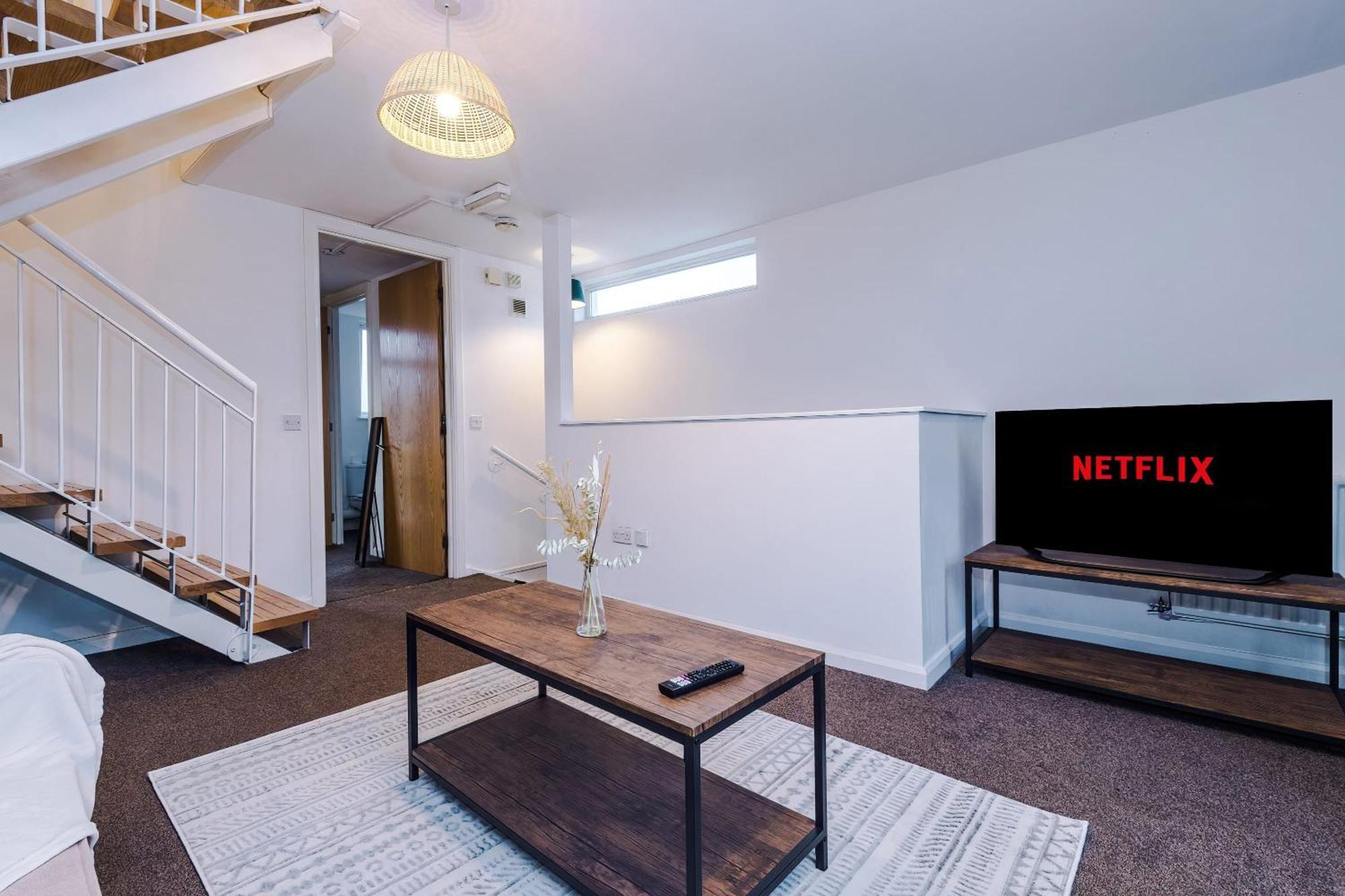Rest&recharge At A Spacious Townhouse By The Etihad Holiday home