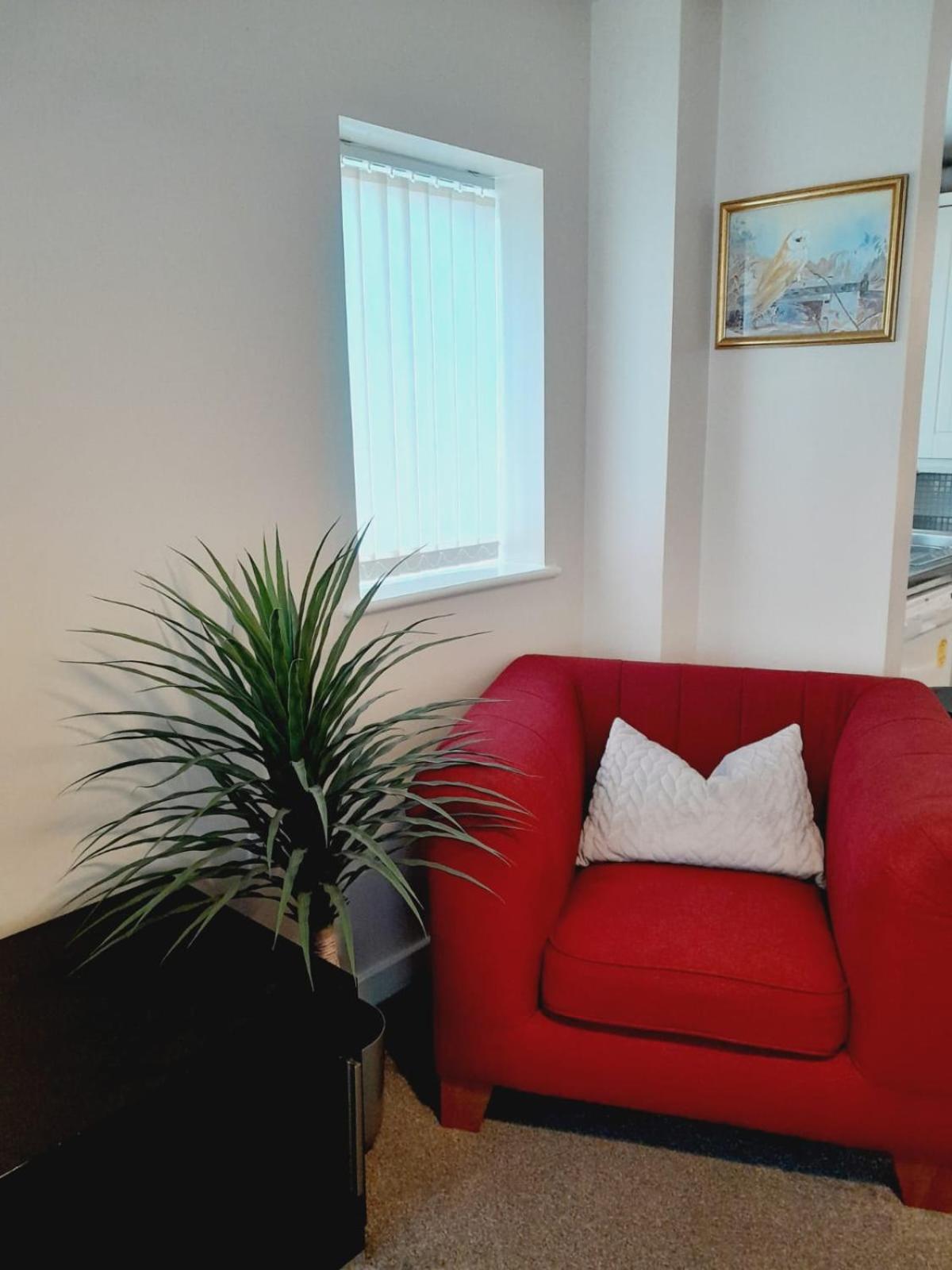 Modern 2 Bed, 2 Bath Near Etihad Stadium And Coop Live * Manchester