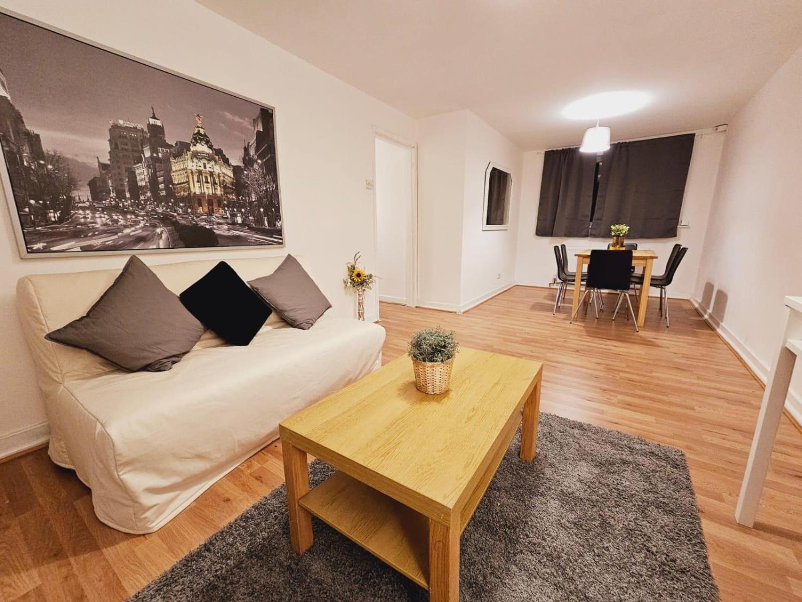 Manc Living Apartment *