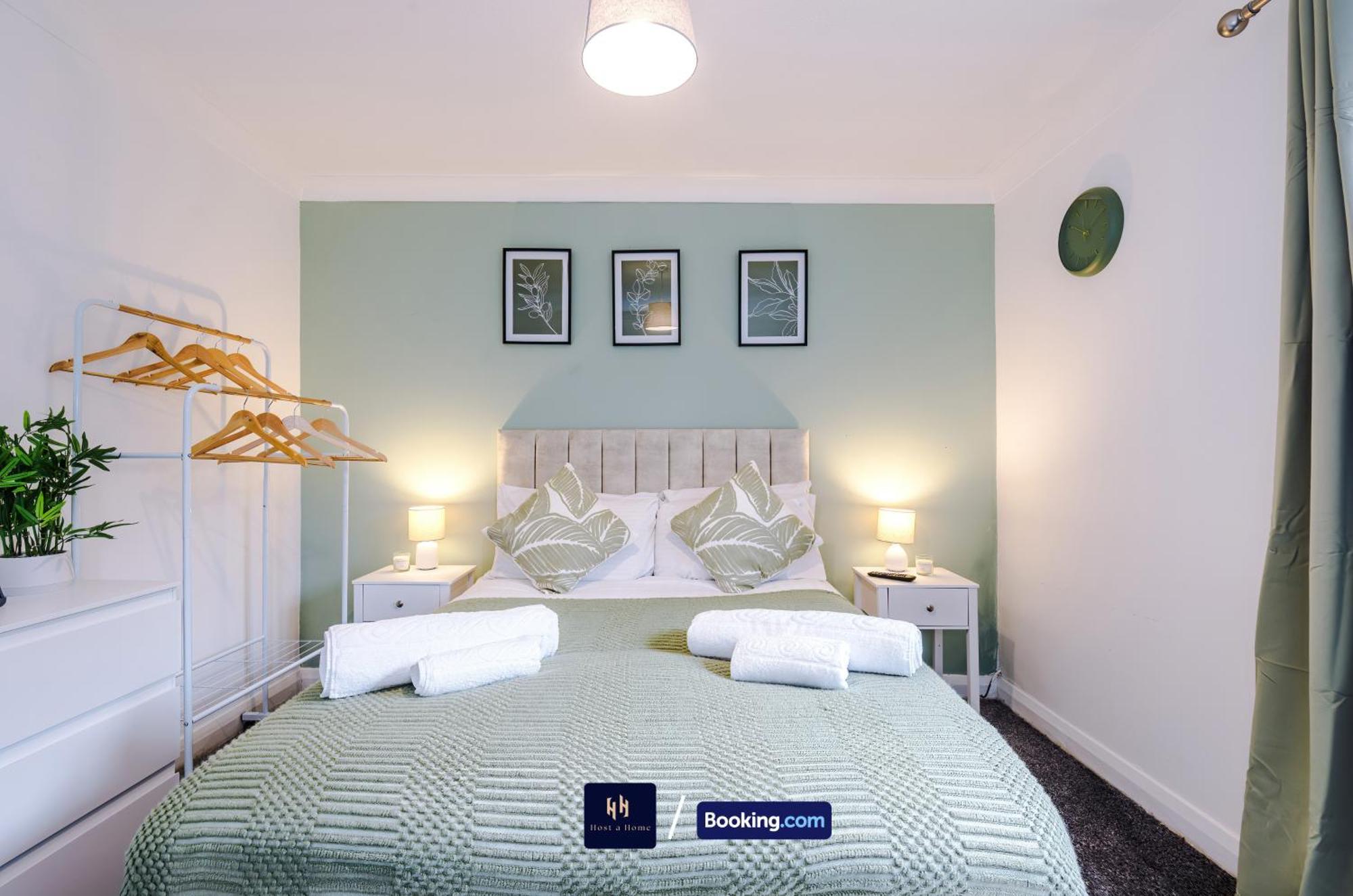 Large 1 Bedroom By Host A * Manchester