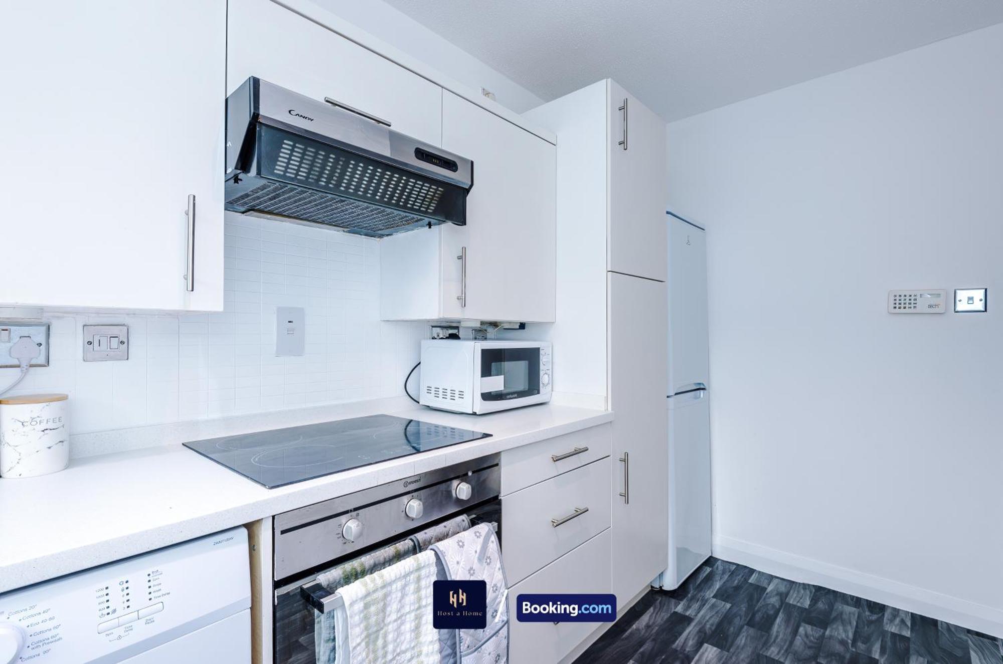 Apartment Large 1 Bedroom By Host A Manchester