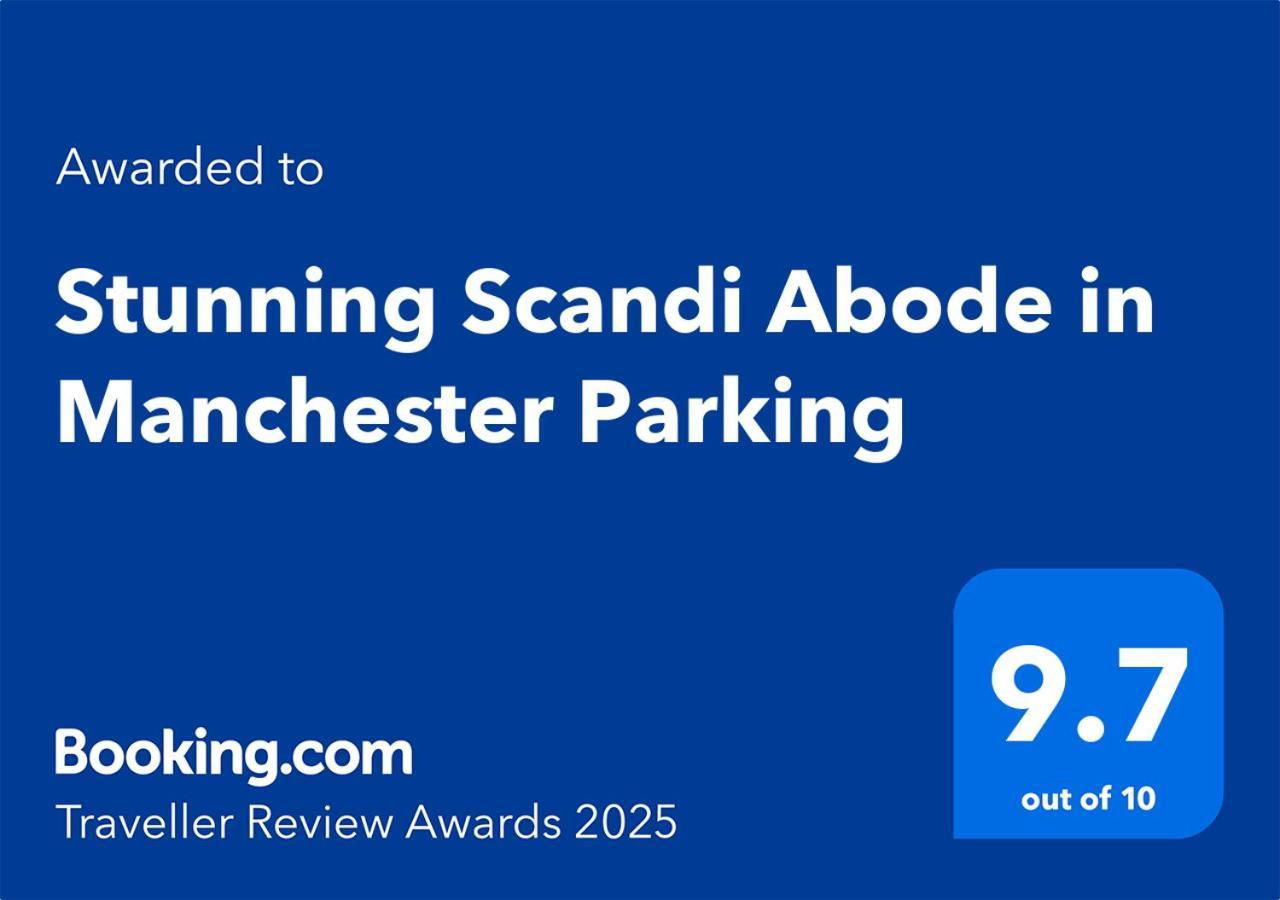 Stunning Scandi Abode In Parking Holiday home Manchester