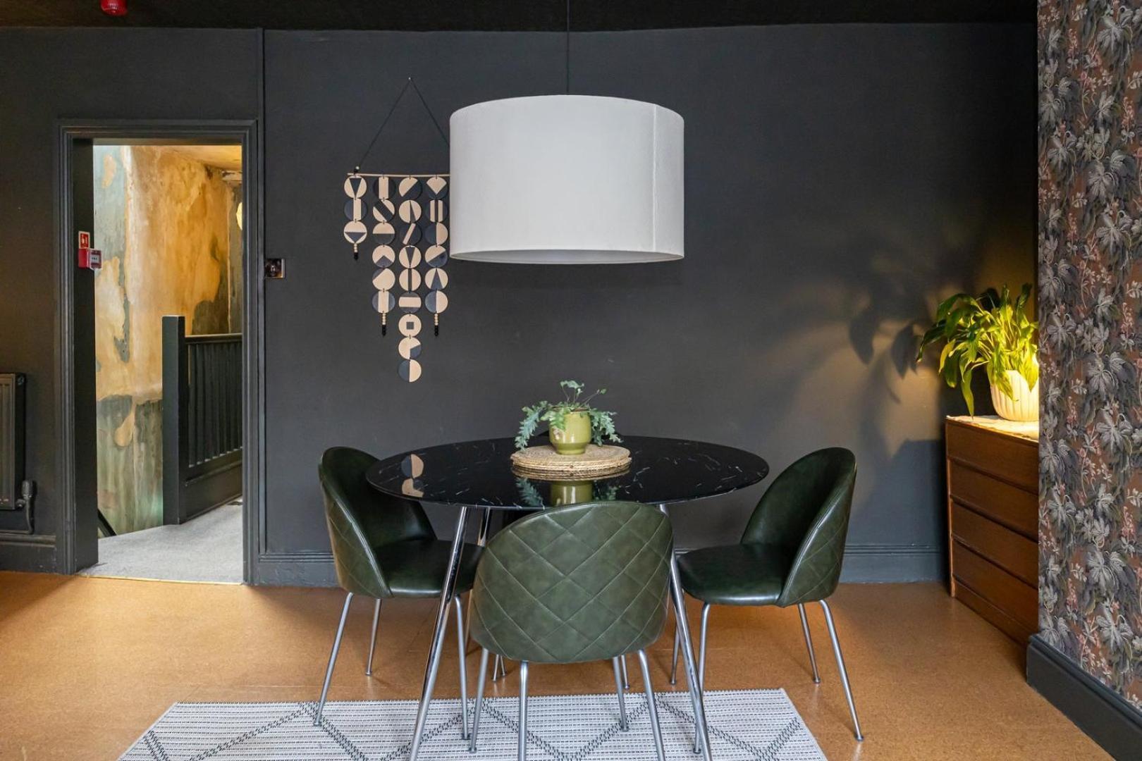 Guestready - Cosy Near Manchester's Spots