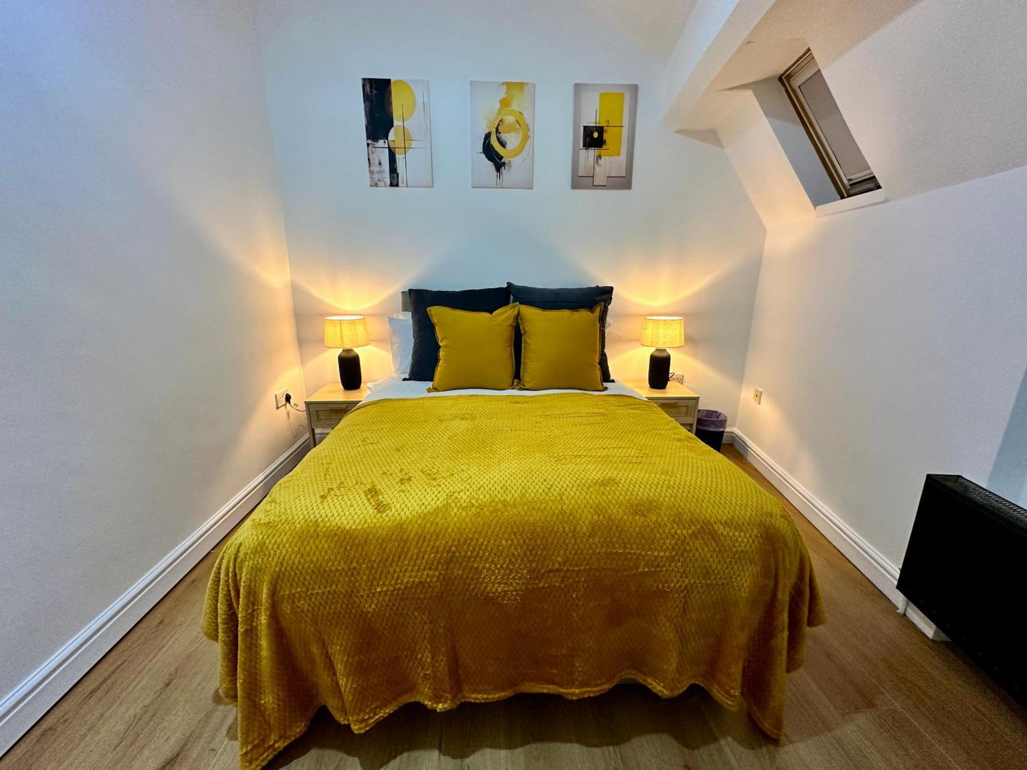 Stylish Old Trafford 2br Apartment, Free Parking, Near Stadium & Centre Apartment Manchester