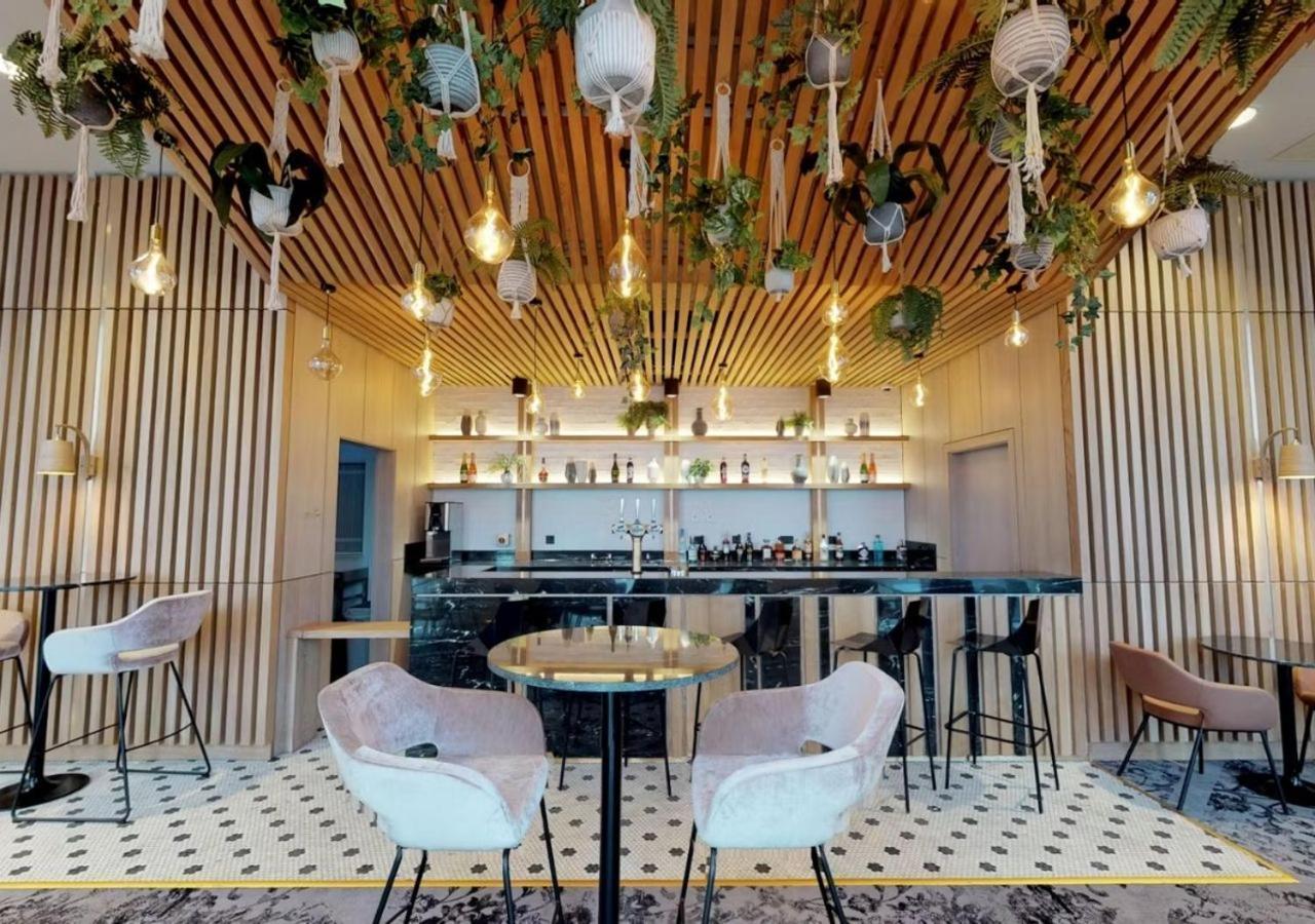 Voco - Centre By Ihg 4*