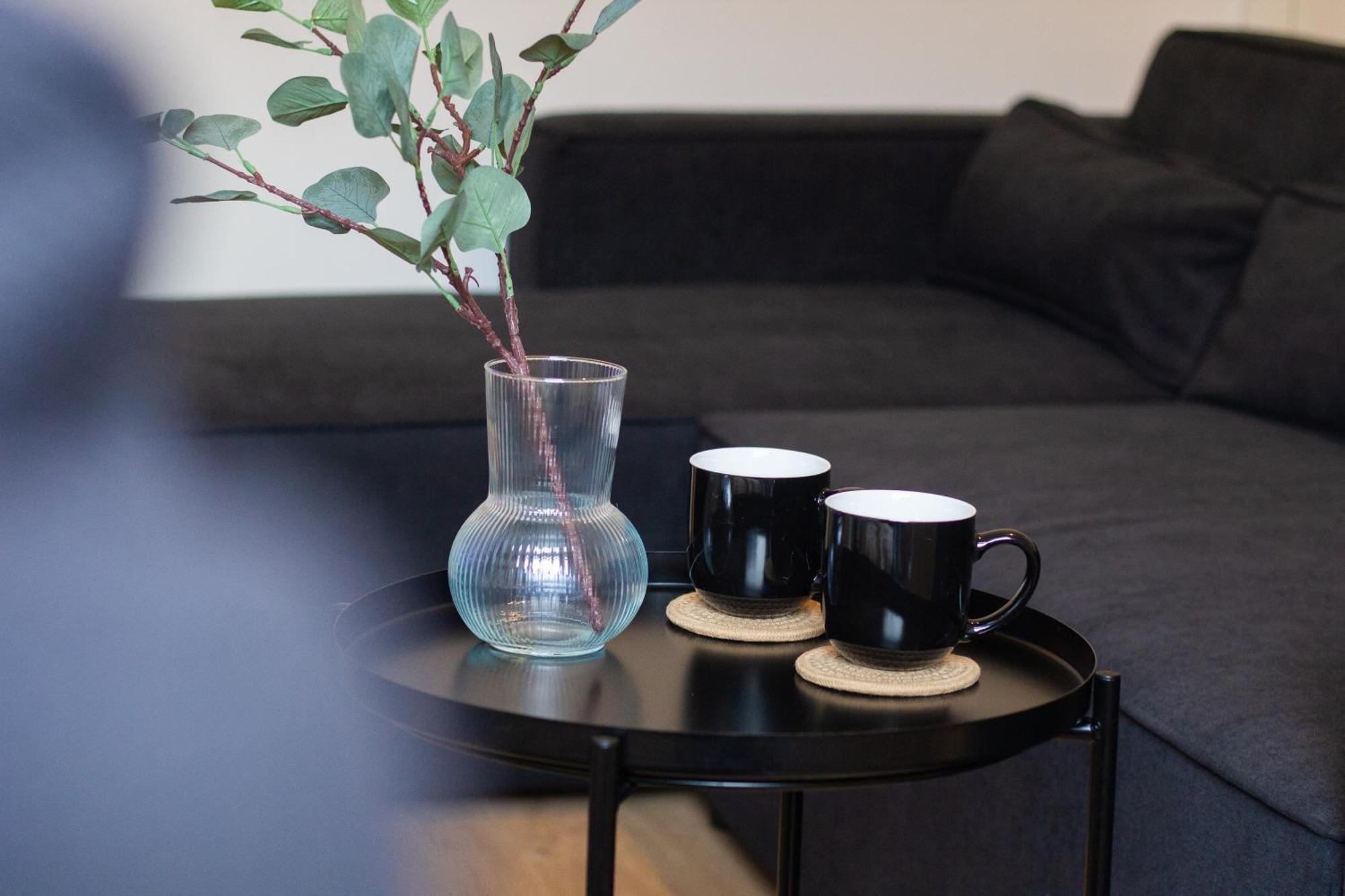 Holiday home Stylish Cosy 4-bed Home, Sleeps Up To 10 With Large Sofa Bed, Near Royal Infirmary & Universities, Free Parking & Ultra-fast Wifi