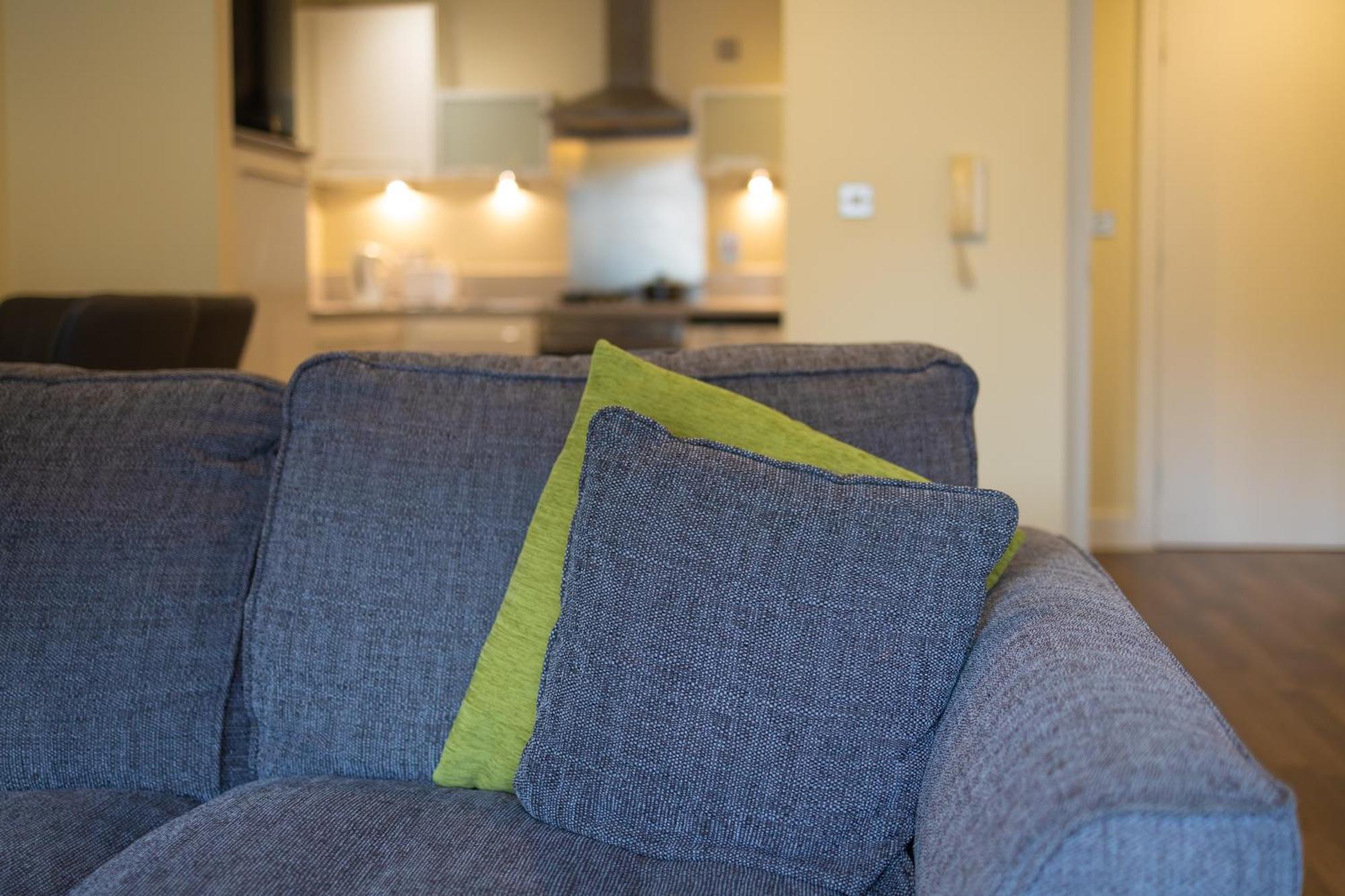 Luxe On Deansgate 2 Bed Ensuite Retreat Apartment *