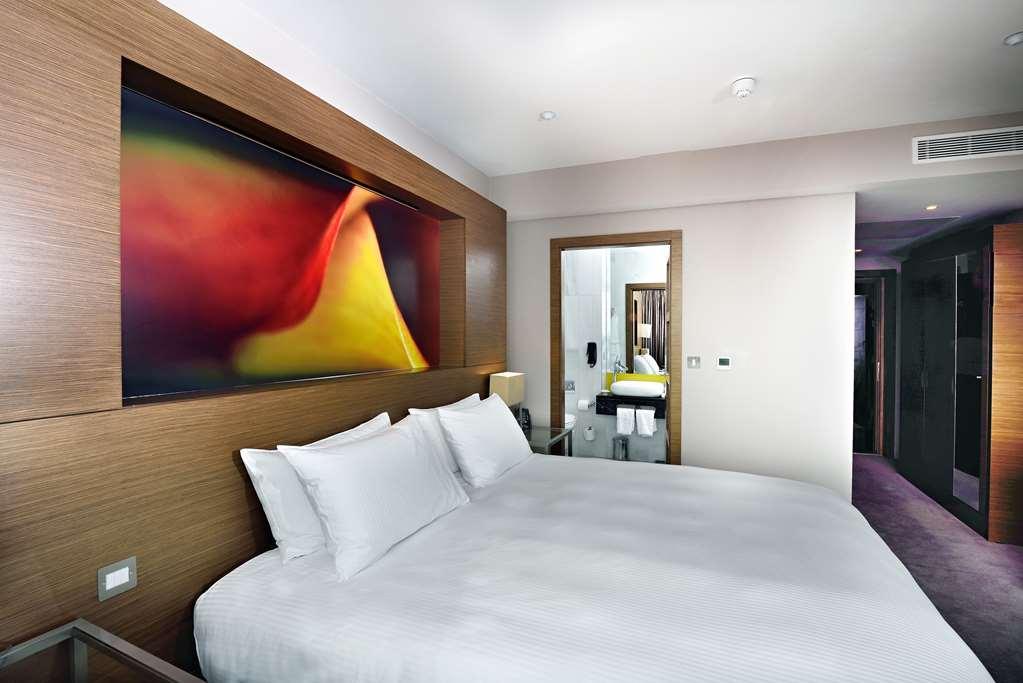 Hilton Deansgate Hotel