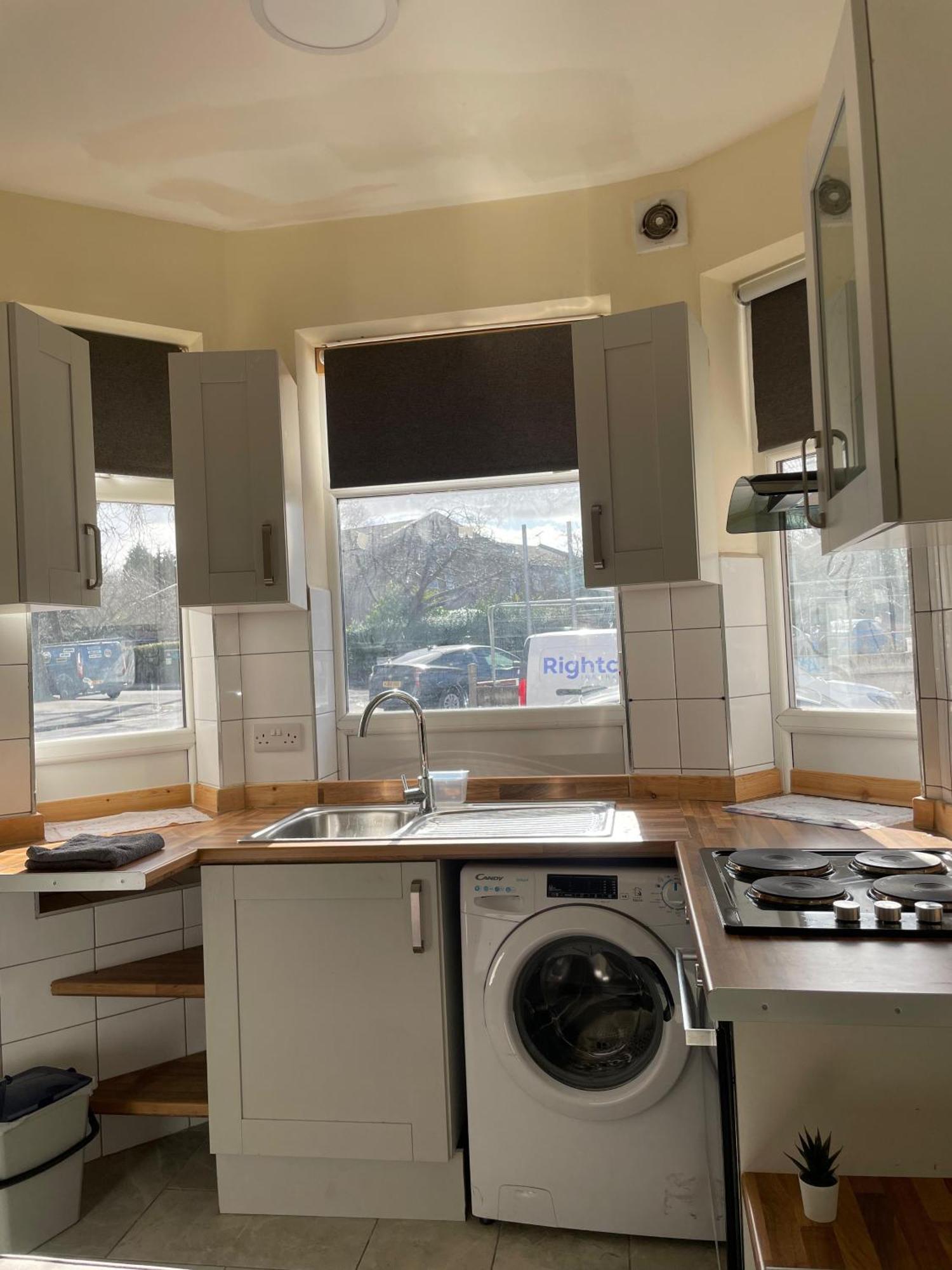 Flat In The Heart Of *