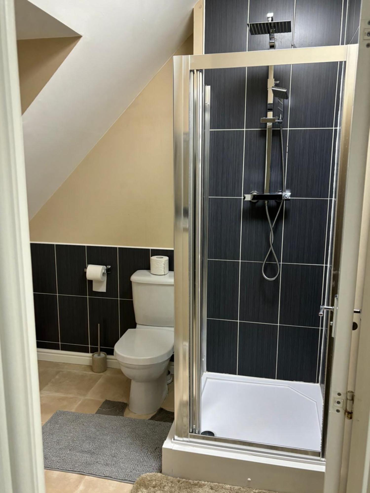 Affordable In A 4 Bedroom House Manchester