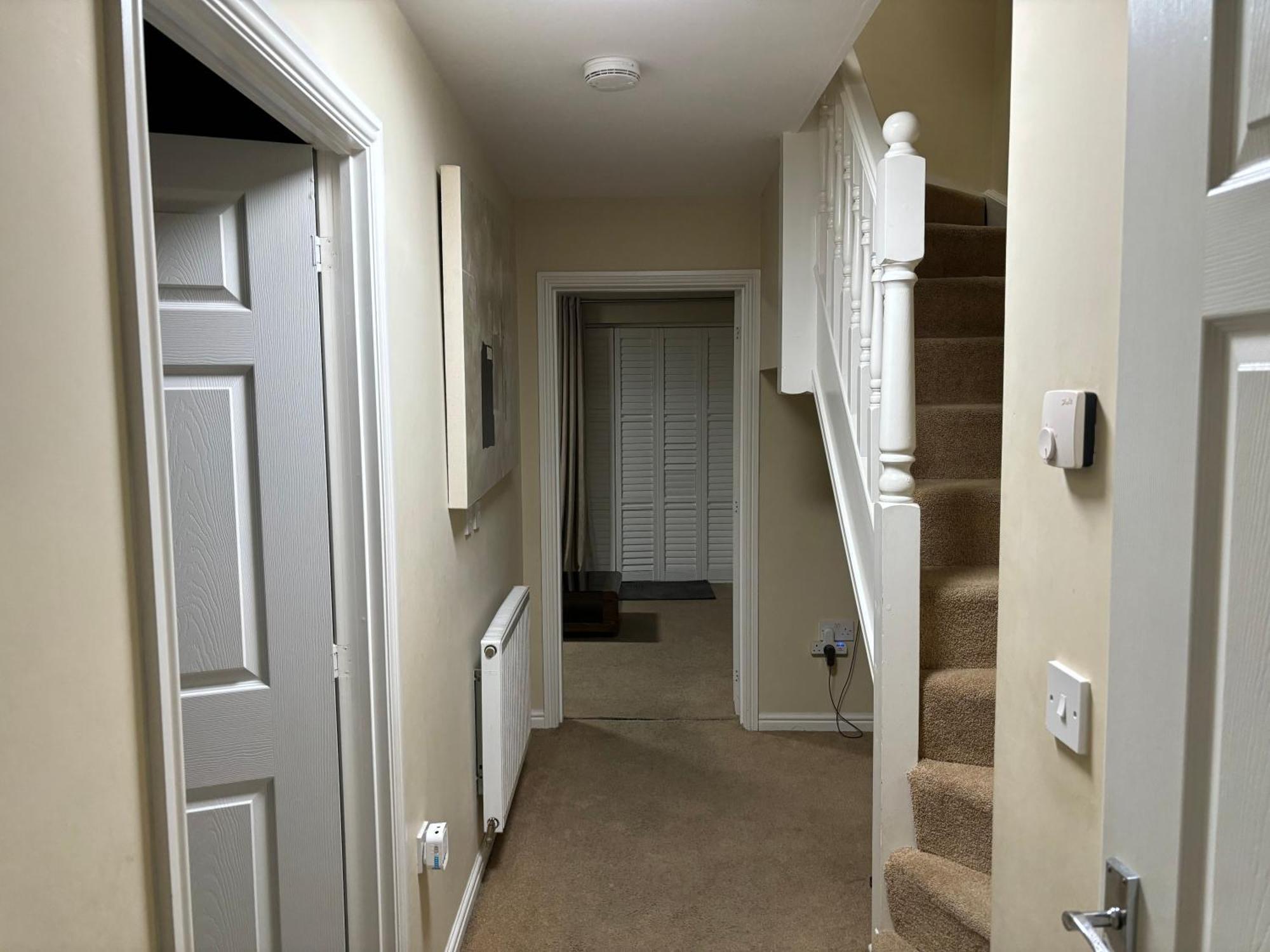 Affordable In A 4 Bedroom House *
