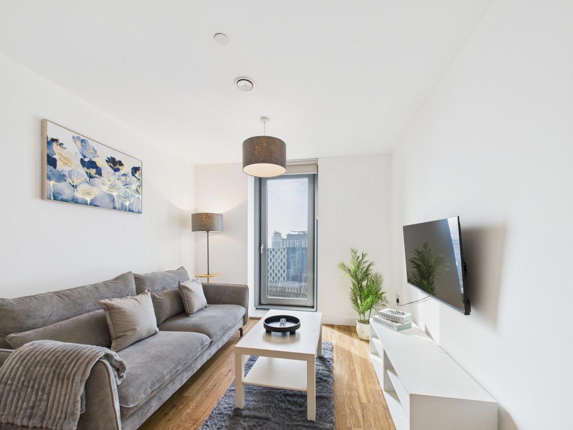 Cosy 2br In Media