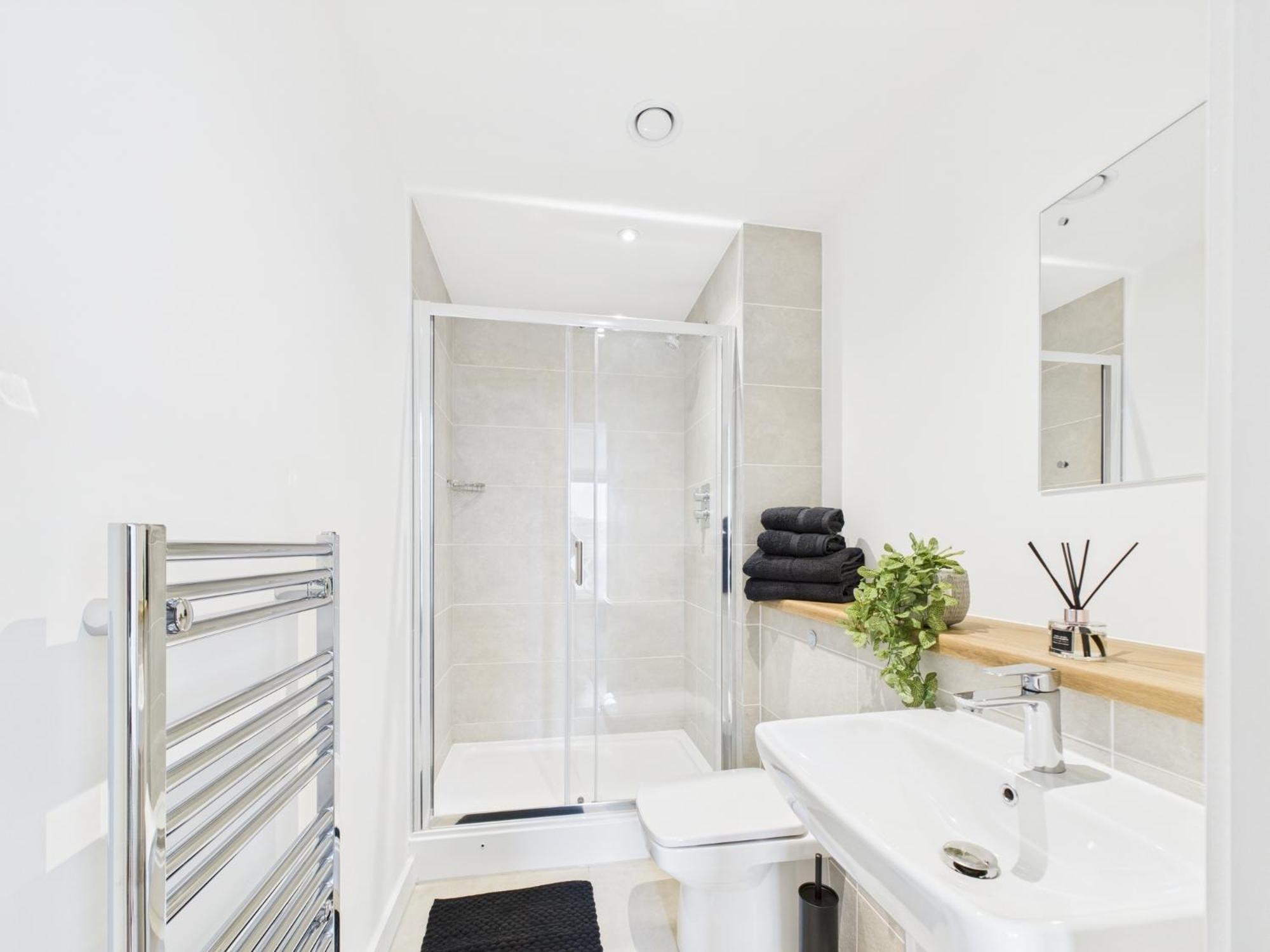 Cosy 2br In Media Manchester