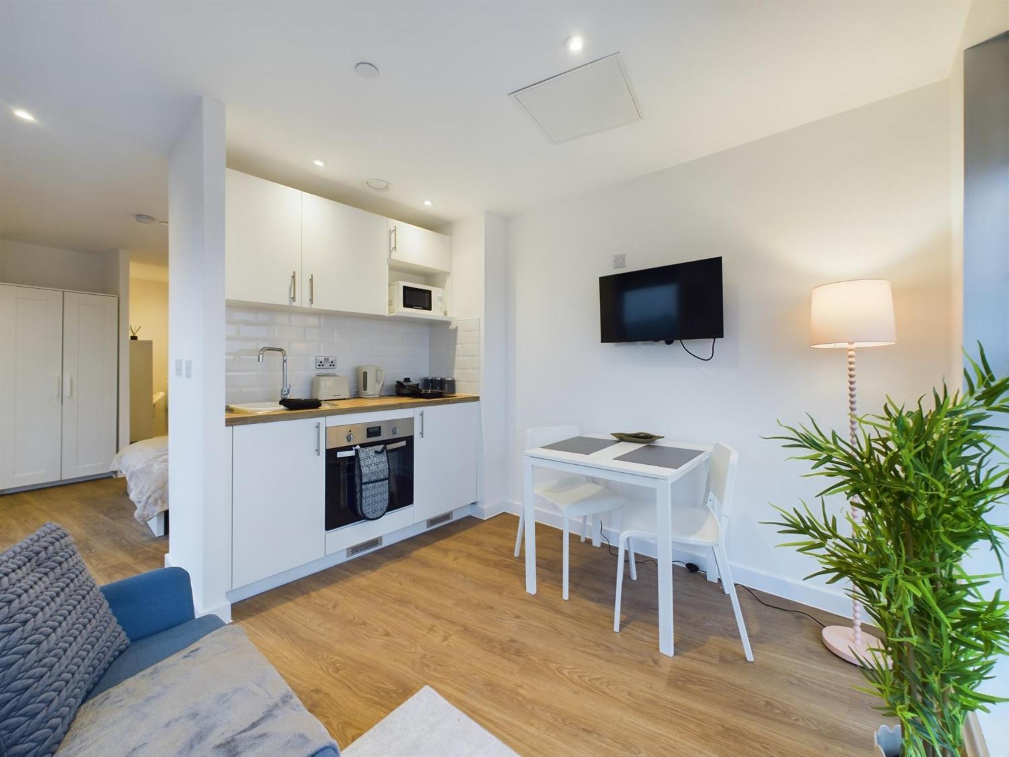 Apartment Stylish Type In Cheltenham Manchester