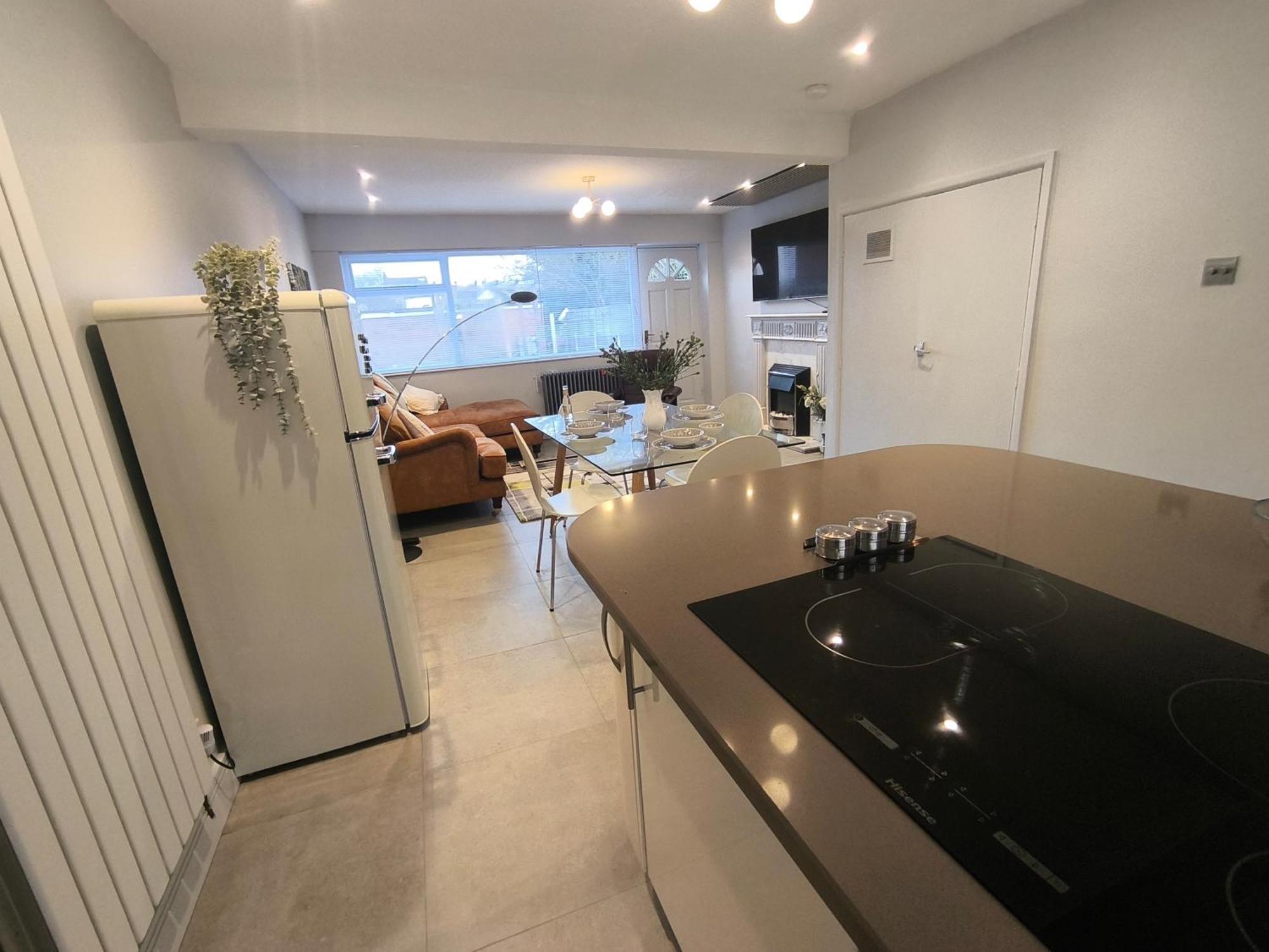 Spotless And Spacious * Manchester