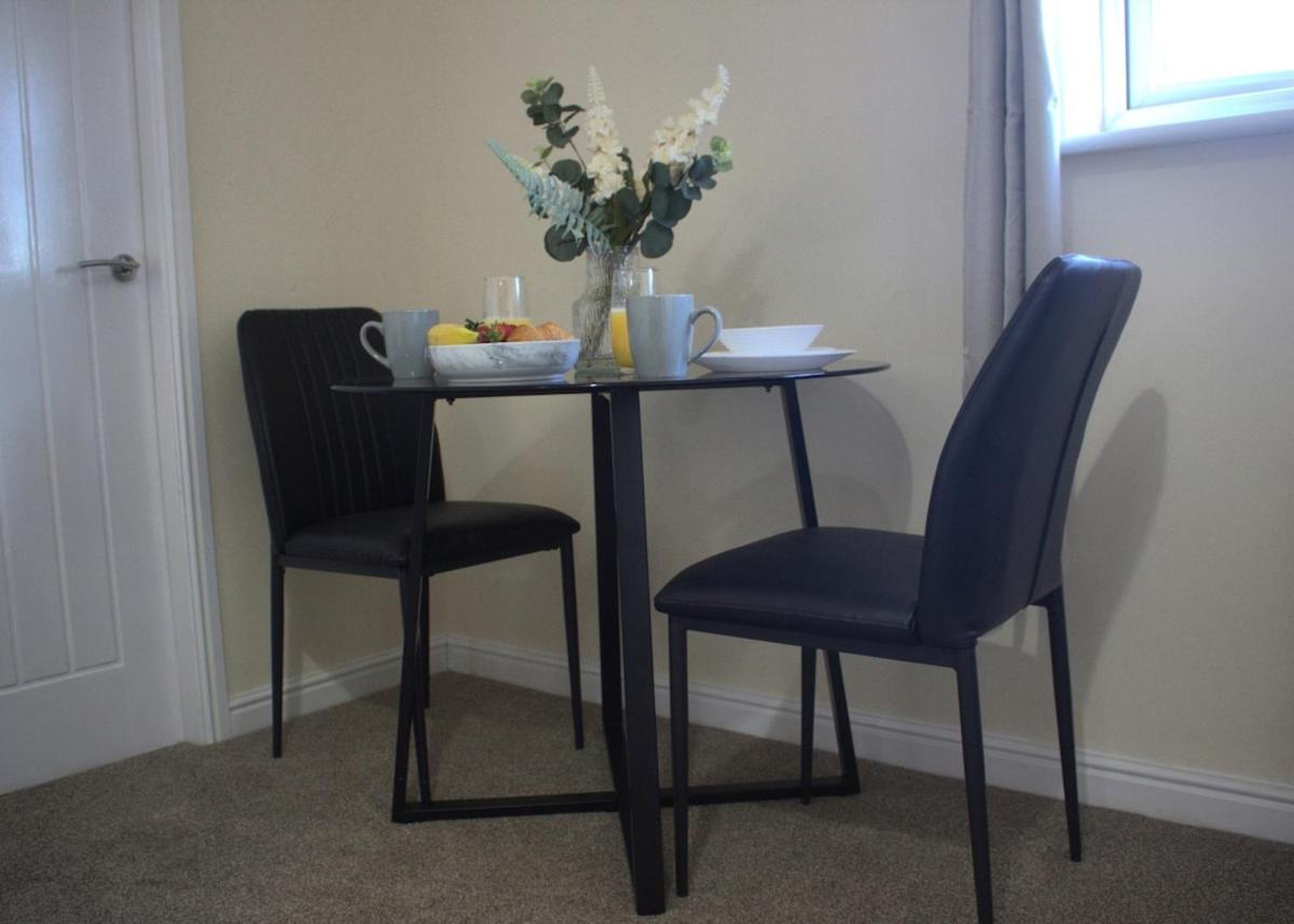 Hub - 2br With Free Parking, Near Airport & Attractions Manchester