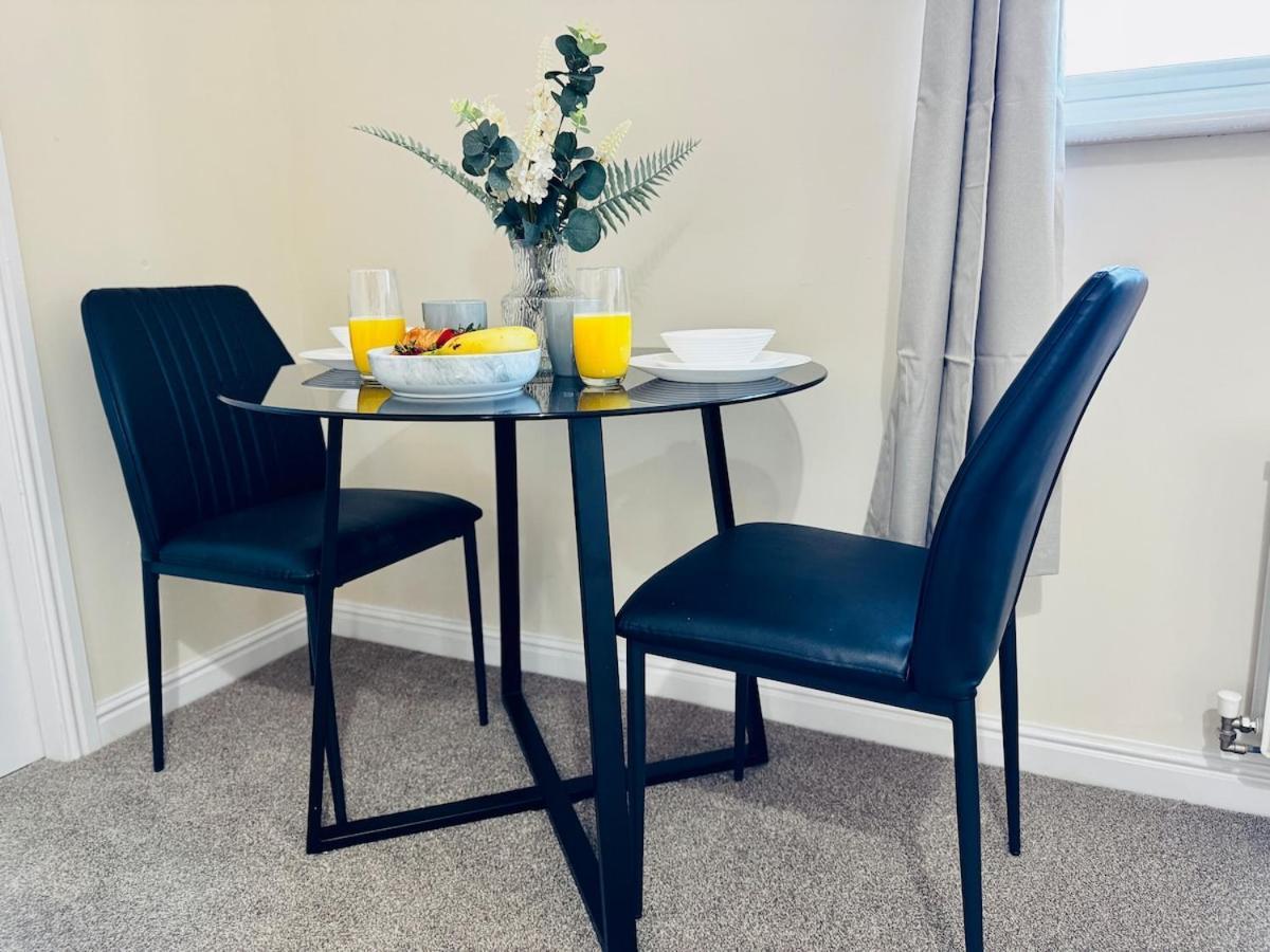 Hub - 2br With Free Parking, Near Airport & Attractions Holiday home *