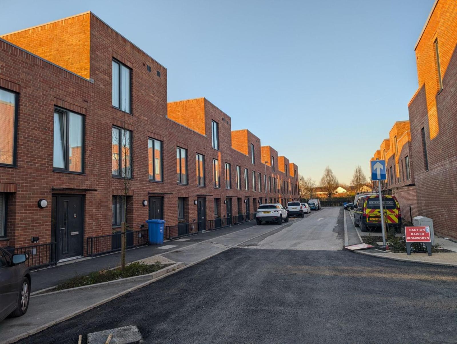Cosy Salford, - 90secs To Bus Stop & Convenience Store *