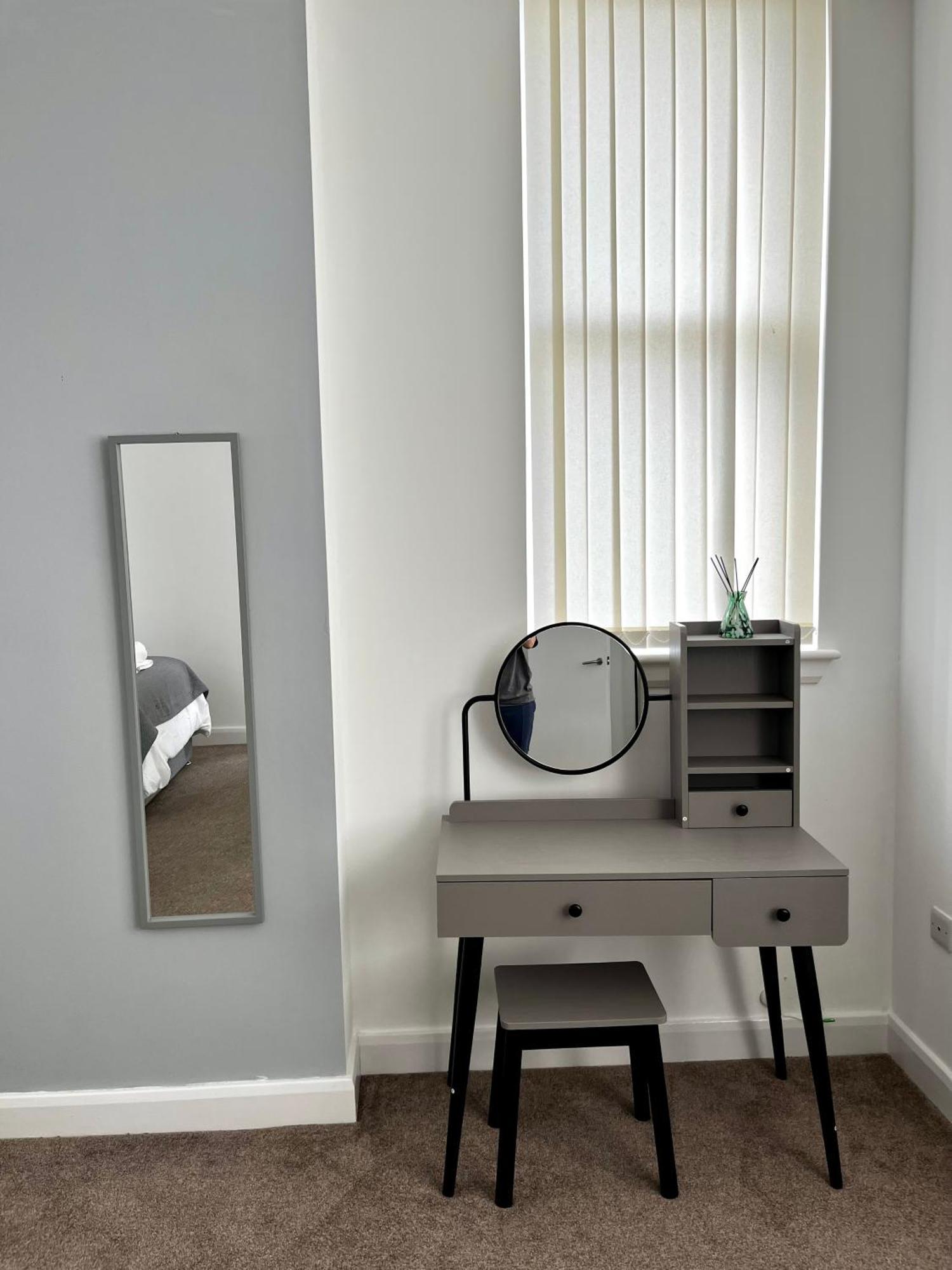 The Failsworth Collection - Stylish With Free Parking * Manchester