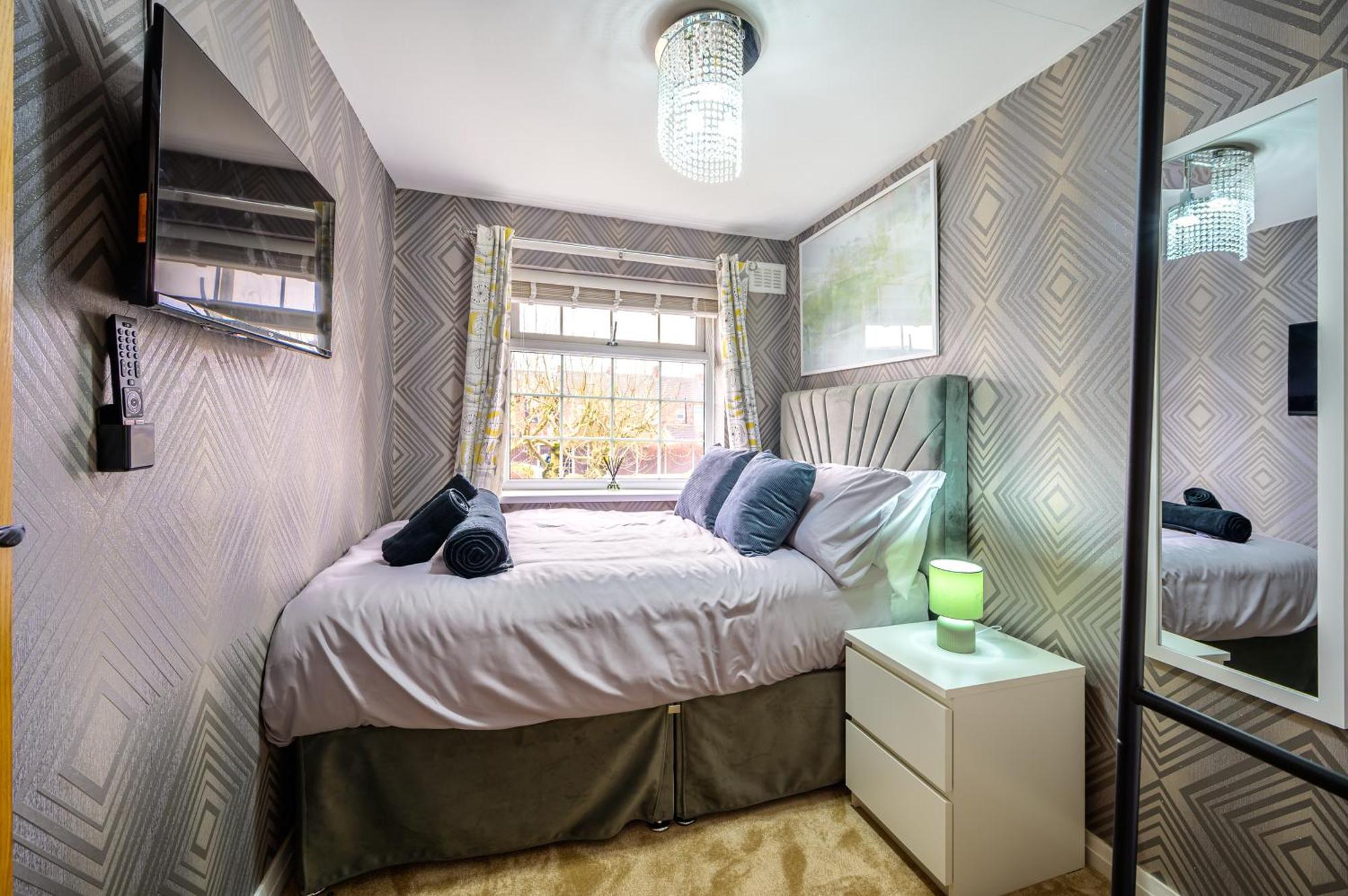 Droylsden Eden - Next To Tram - Free Parking Near Coop- Live & Etihad Stadium * Manchester