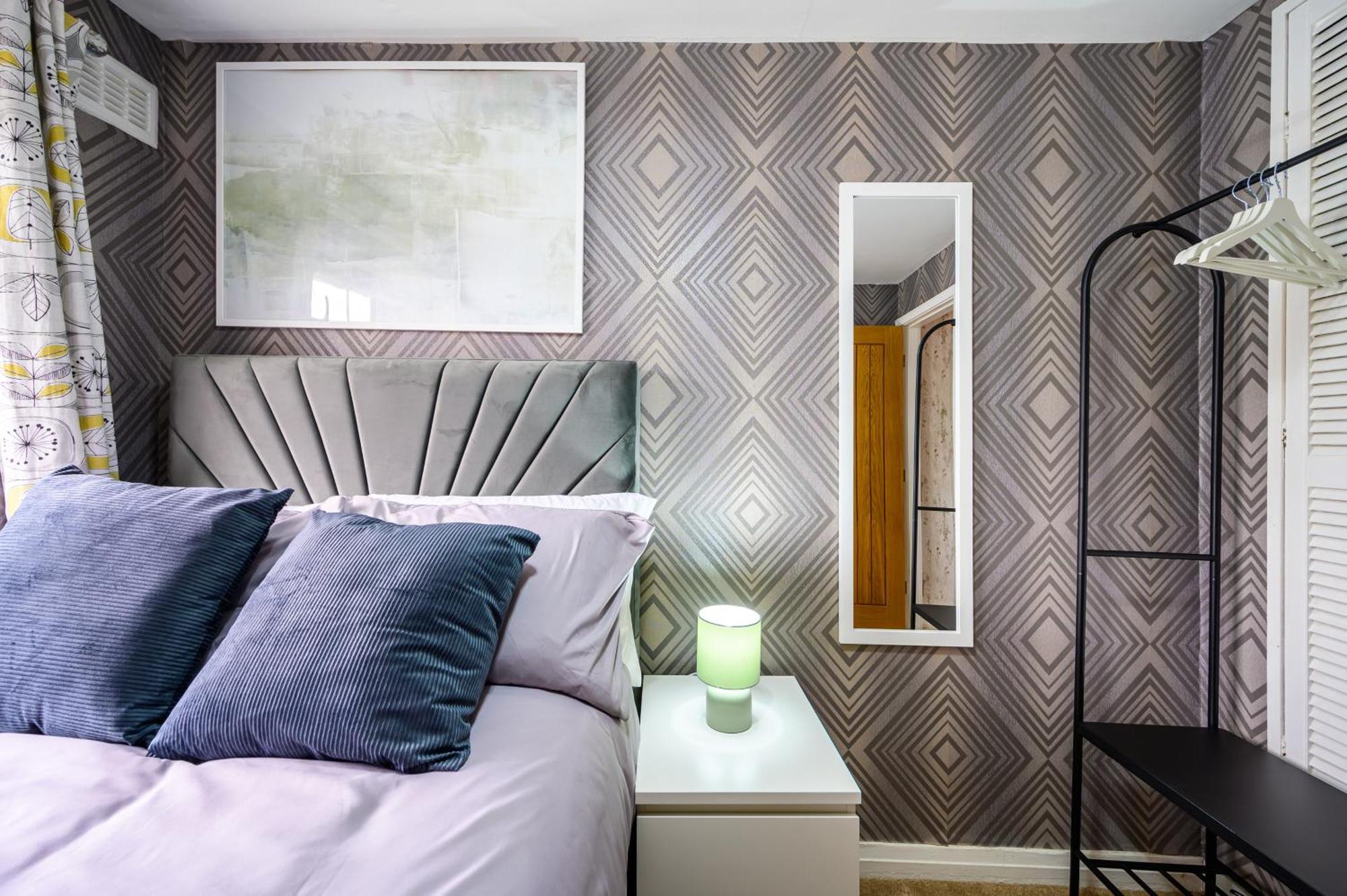 Holiday home Droylsden Eden - Next To Tram - Free Parking Near Coop- Live & Etihad Stadium *