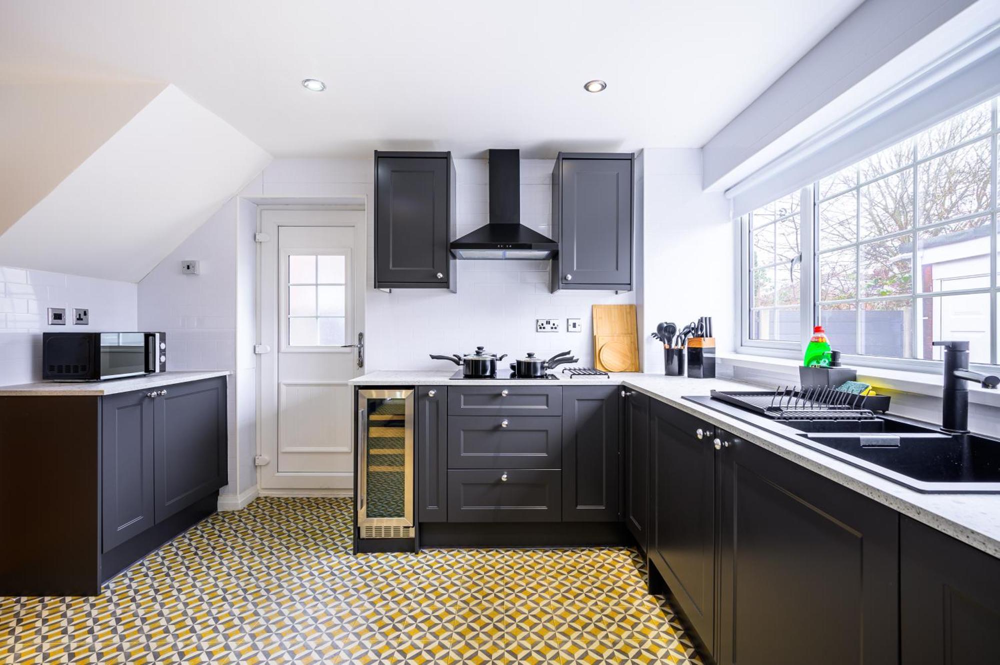 Droylsden Eden - Next To Tram - Free Parking Near Coop- Live & Etihad Stadium Manchester