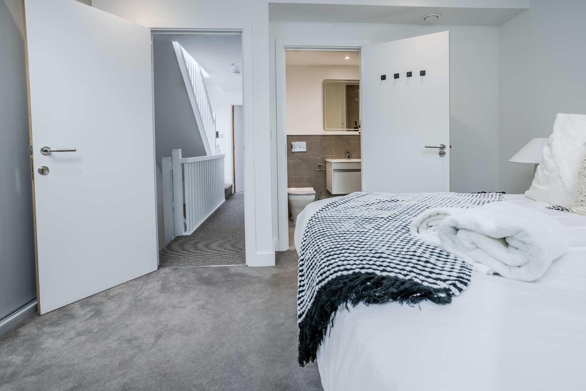 Holiday home The Hidden - 4br Townhome Roof Manchester