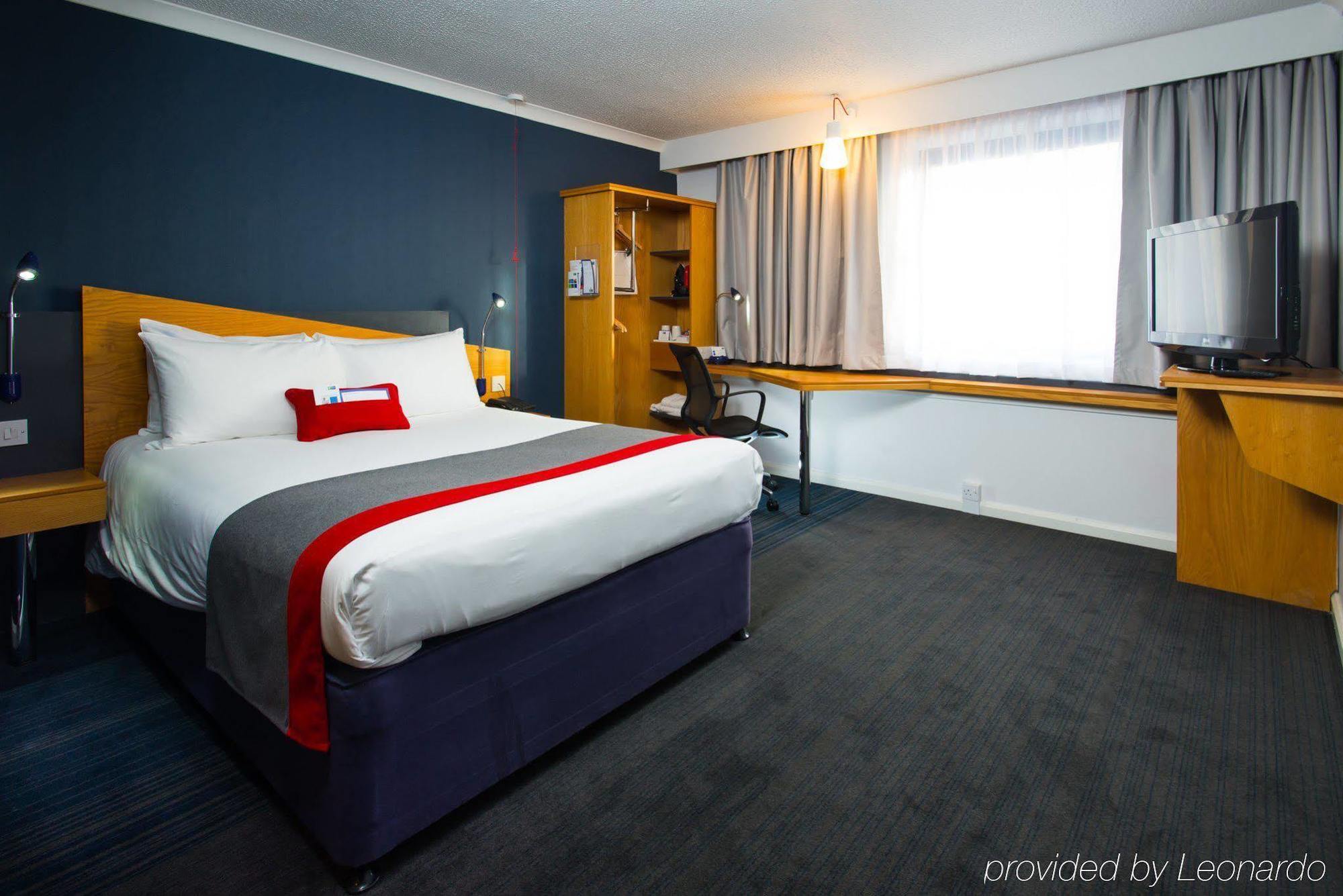 Express - Salford Quays By Ihg Manchester