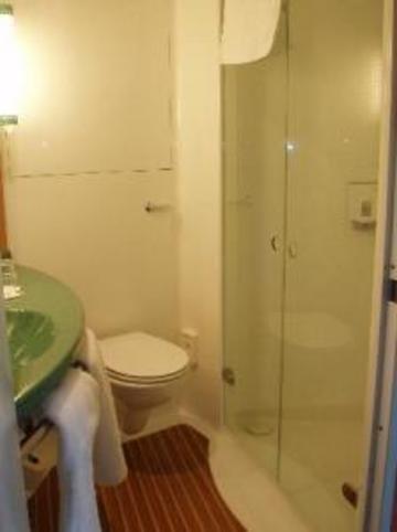 Ibis Centre Princess Street Hotel 3*