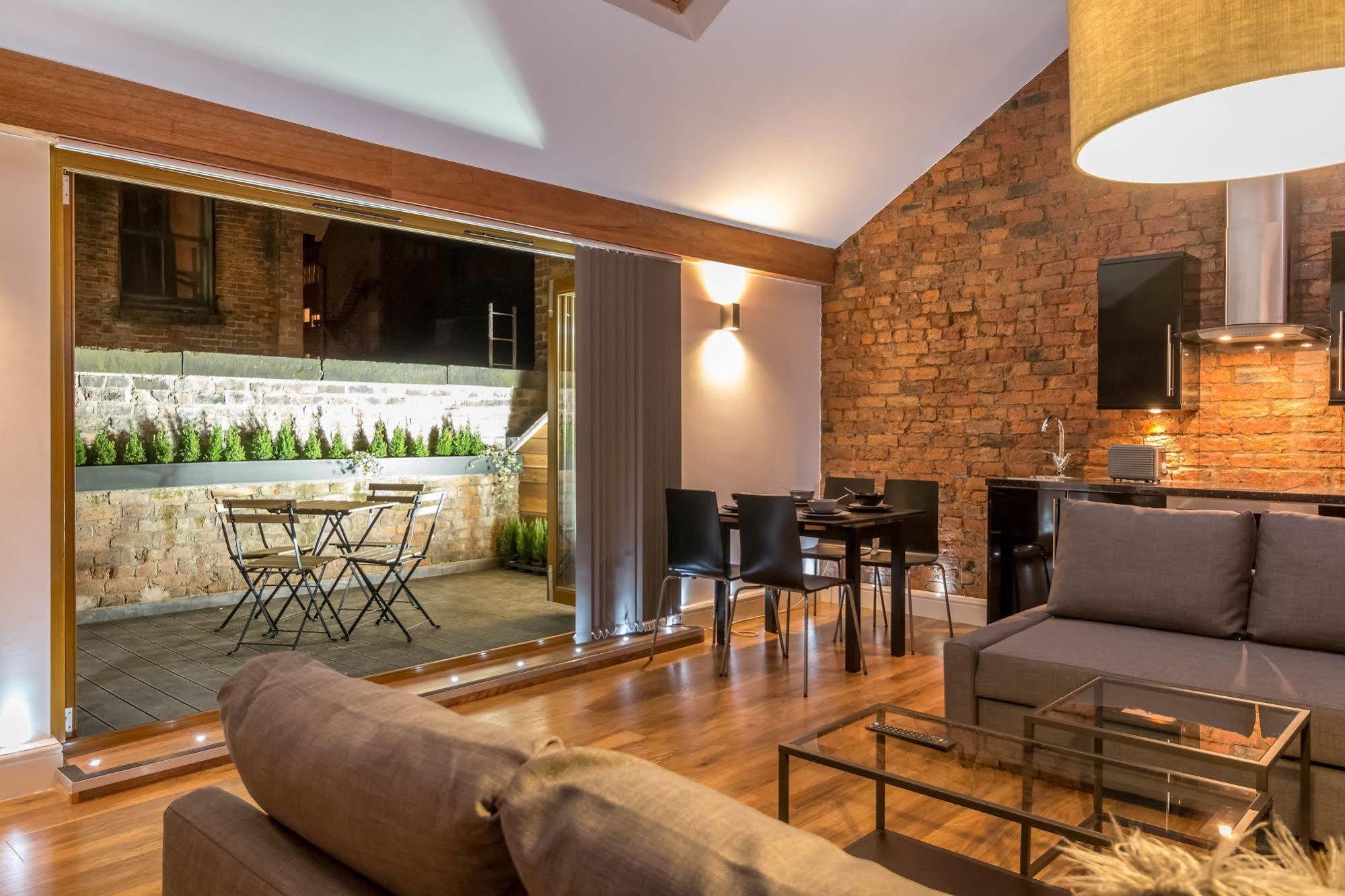 Eleskas Apart Aparthotel
