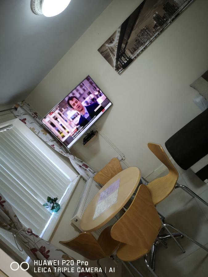Richflo Apartment *