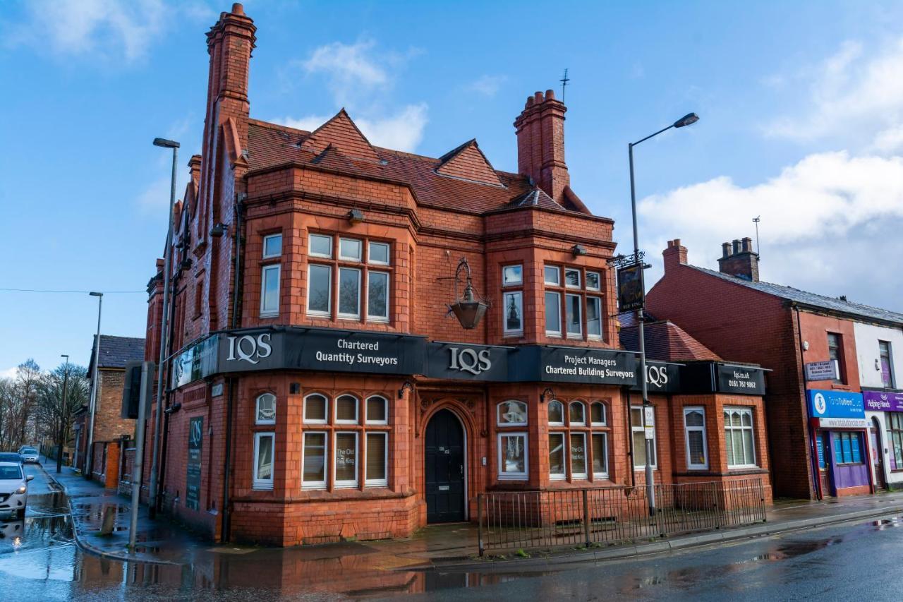 No.2 - The Old Red King Pub Mcr Apartment *